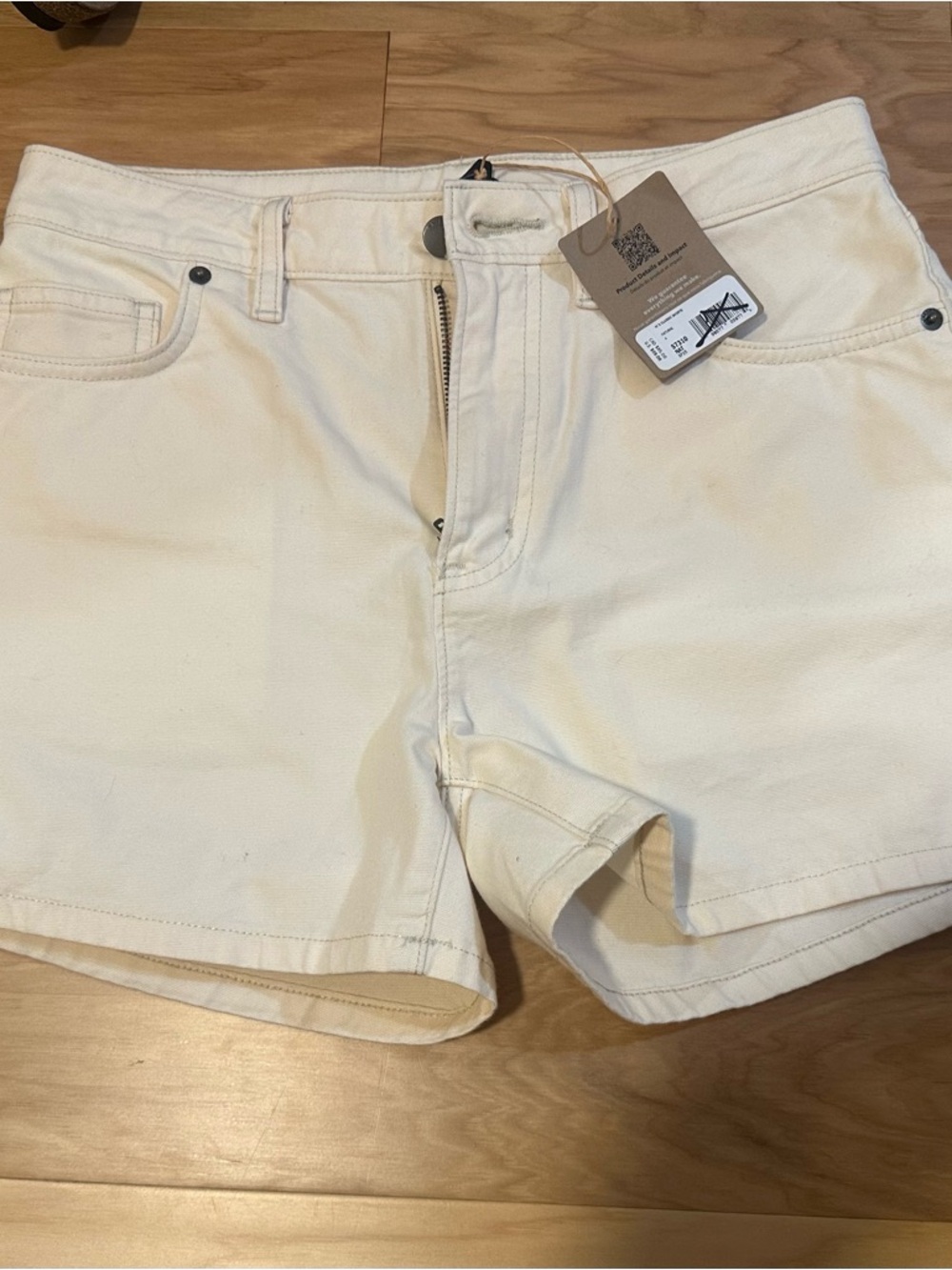 NEW patagonia classic cotton cream tan shorts size 4